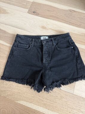 Paige Noella short size 26